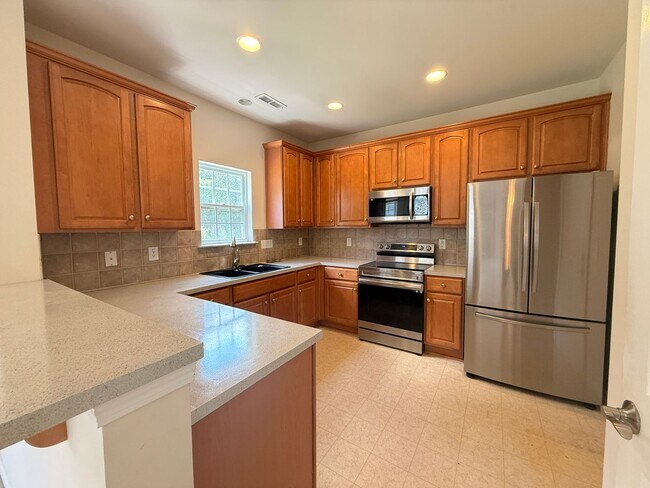 Building Photo - 17418 Westmill Ln