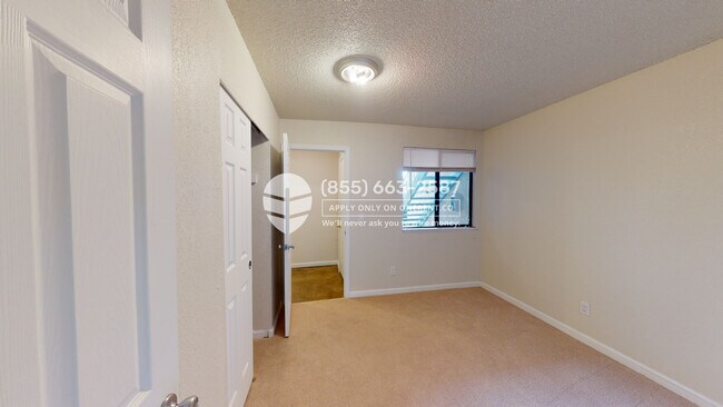 Building Photo - 14331 124th Ave NE