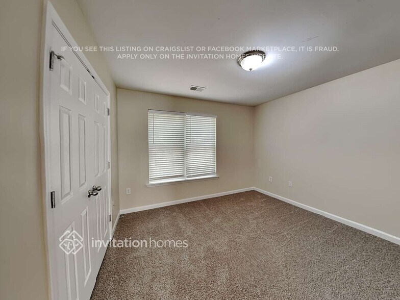 Building Photo - 5526 Concord Cir