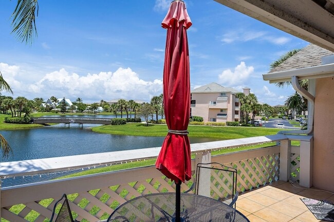 Building Photo - 353 S US Hwy 1