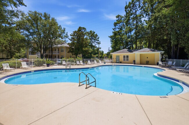 Building Photo - 200 Sandestin Ln