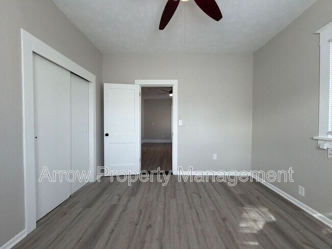 Building Photo - 130 N 27th St