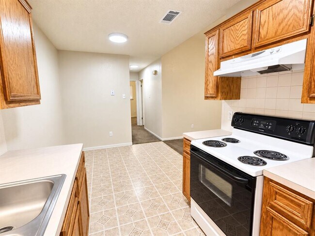 Building Photo - 105 Northern Dove Ln