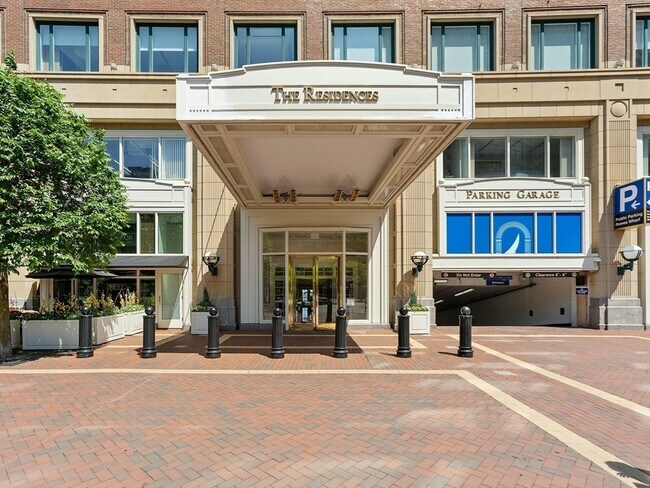 Building Photo - 20 Rowes Wharf