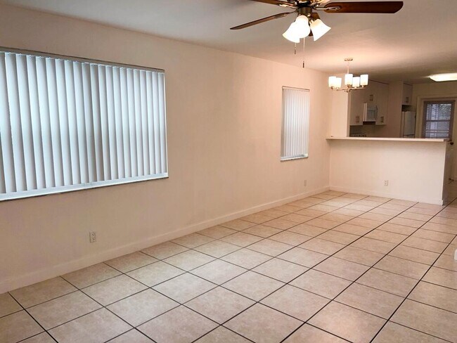 Building Photo - 3777 NW 78th Ave