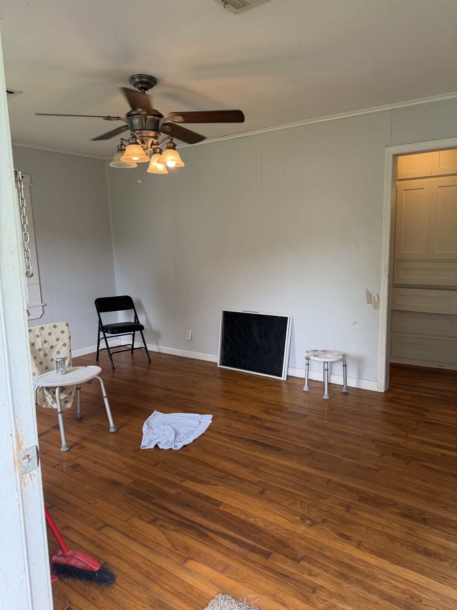 Living Room - 2114 Hayes St
