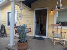 Building Photo - 518 S Kern Ave
