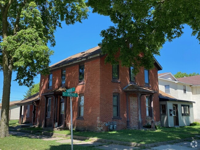 Building Photo - 435 Hood St