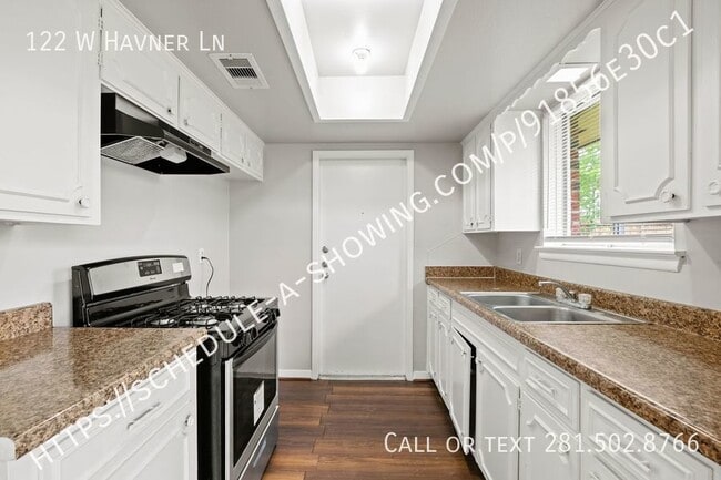 Building Photo - 122 W Havner Ln