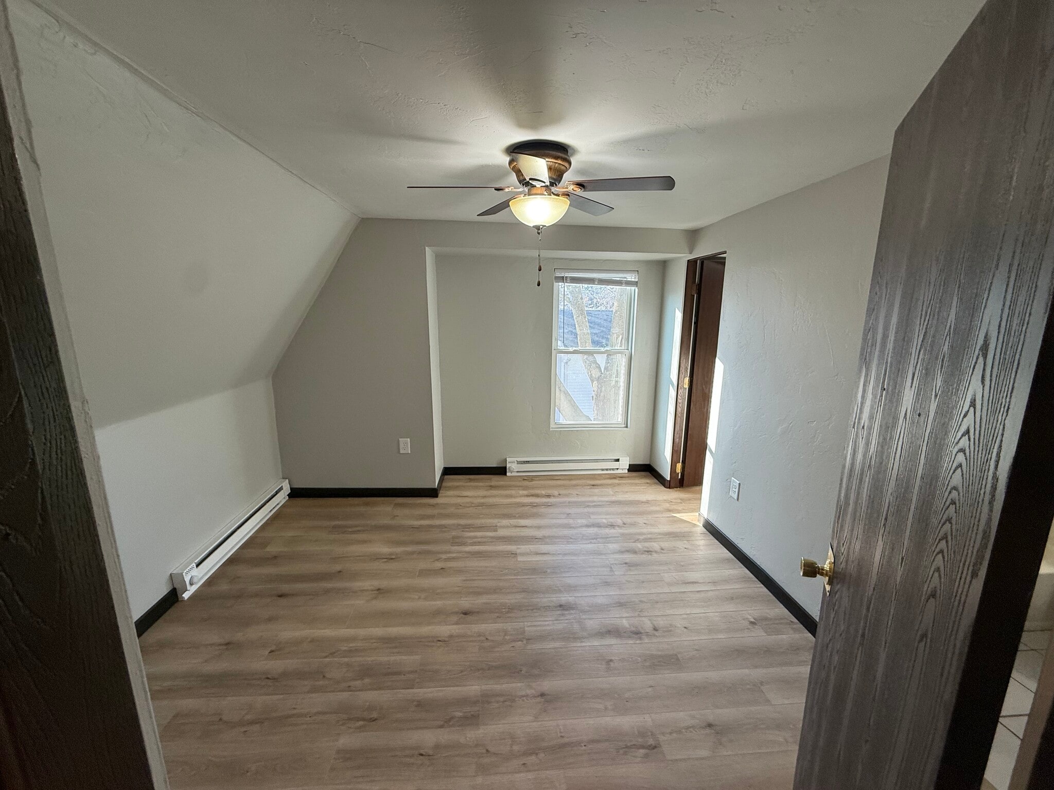 Building Photo - 316 W Mill St