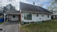 Building Photo - 28 Blackwell Ln