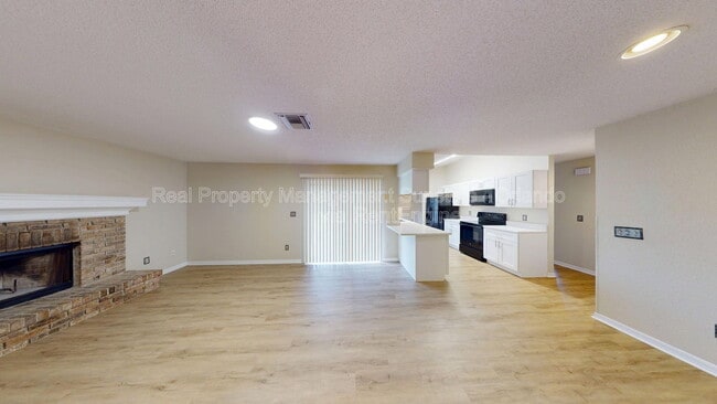 Building Photo - 1016 Soldier Creek Ct