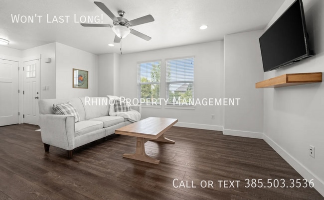 Building Photo - 4891 N Nile Dr