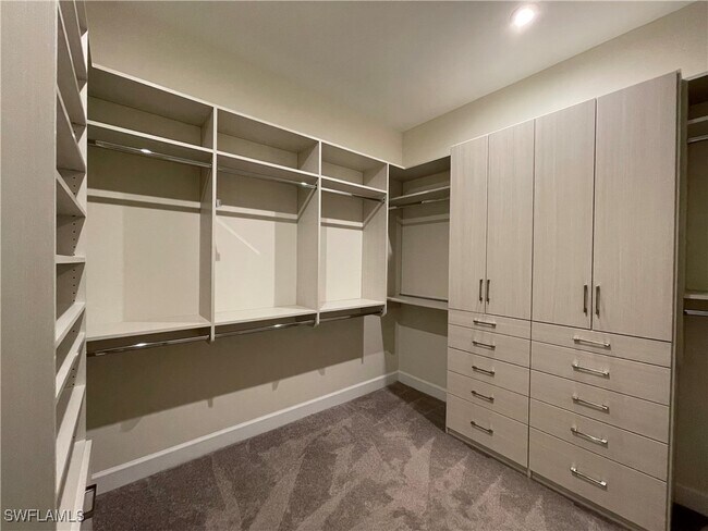 Building Photo - 8151 Lucello Ter S