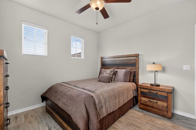 Building Photo - 105 Harborside Dr