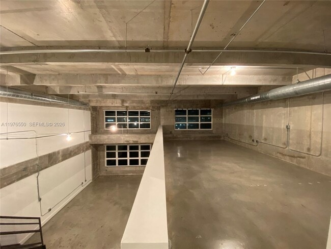 Building Photo - 1749 NE Miami Ct