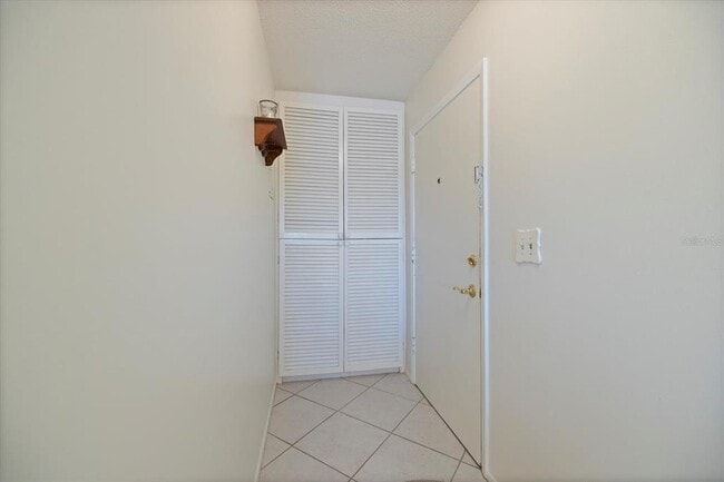 Building Photo - 649 S Tamiami Trl