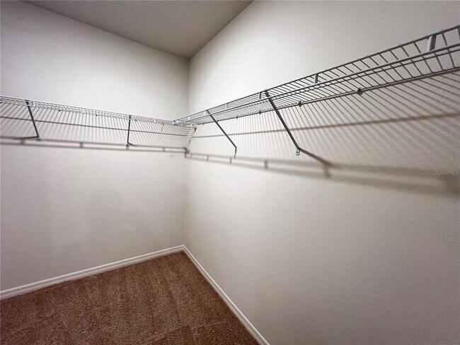 Building Photo - 536 Emily Gln St