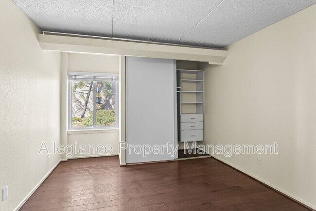 Building Photo - 60 S Van Dorn St