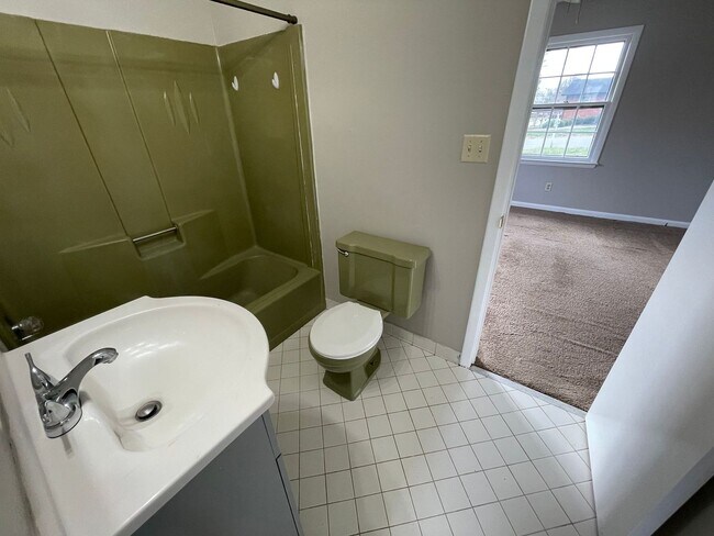 Building Photo - SHJ279-1012 Mark Drive