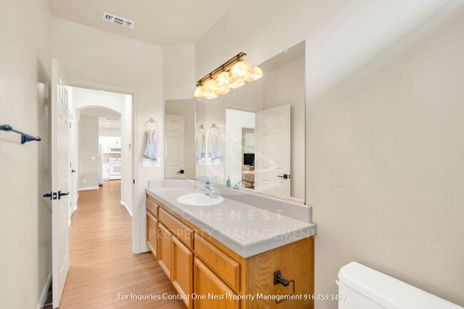 Building Photo - 563 Aspen Meadows Way