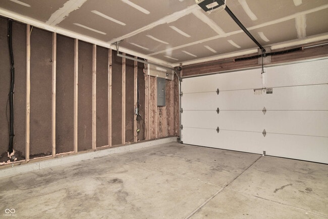 Building Photo - 12983 Quarterback Ln