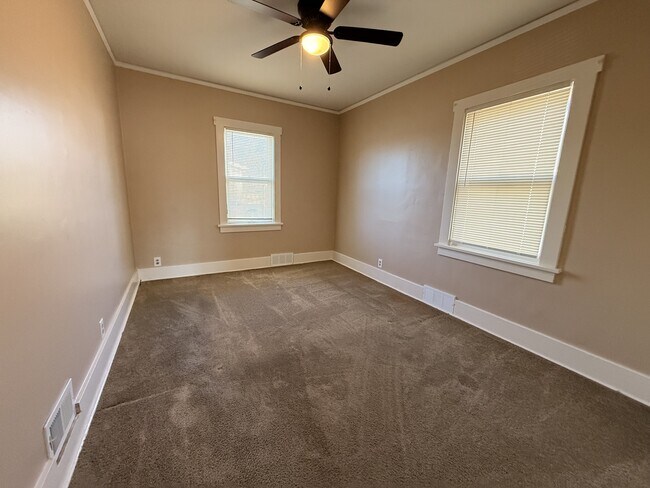 Building Photo - 3908 N 55th St