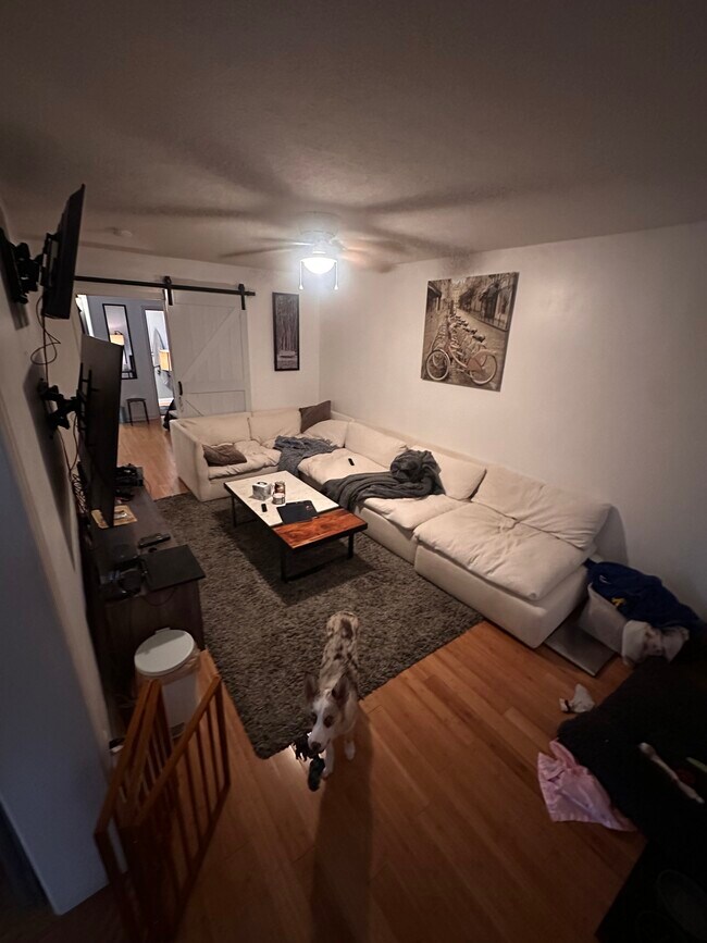 Main Living Room - 1420 Meadow Rd