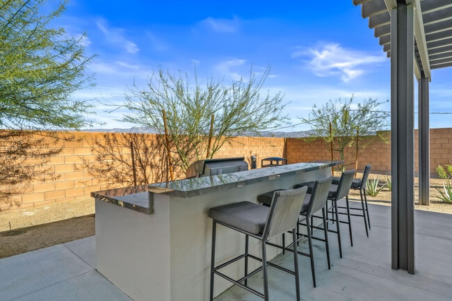 Building Photo - 73584 Henri Dr