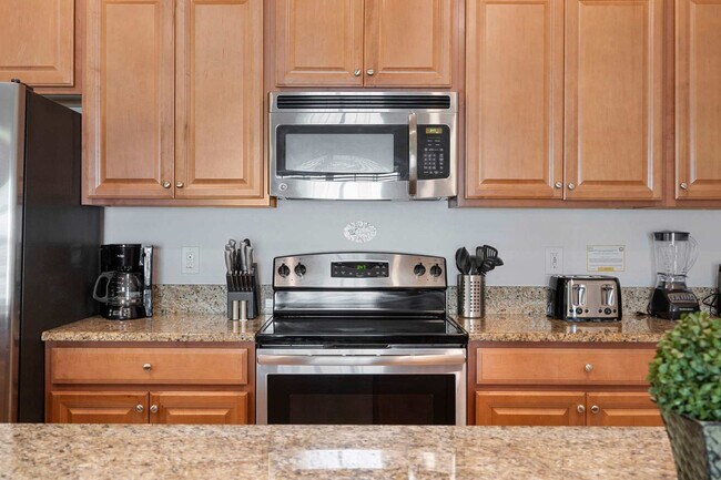 Building Photo - 3197 Pequod Pl