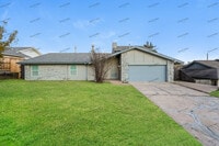 Building Photo - 6905 S Oswego Ave