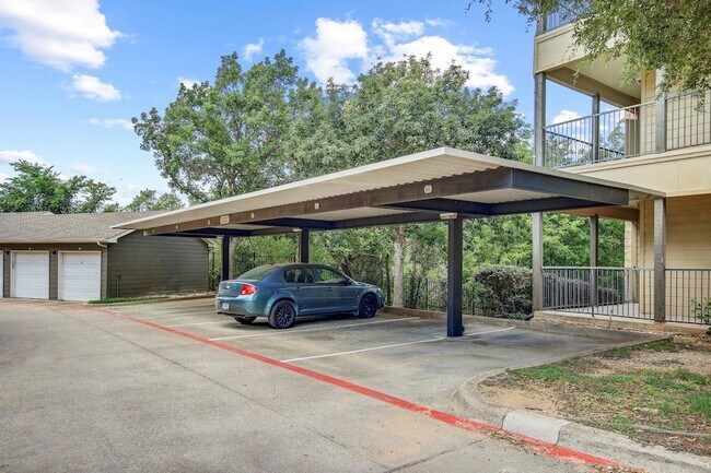 Building Photo - 2320 Gracy Farms Ln