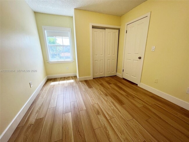 Building Photo - 20759 SW 83rd Ave