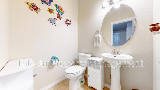 Building Photo - 1472 Moraine Valley Dr