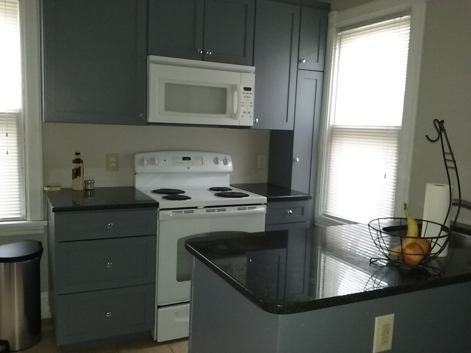 Kitchen - 522 N Division St