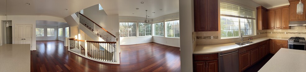 Building Photo - 12709 176th Pl NE