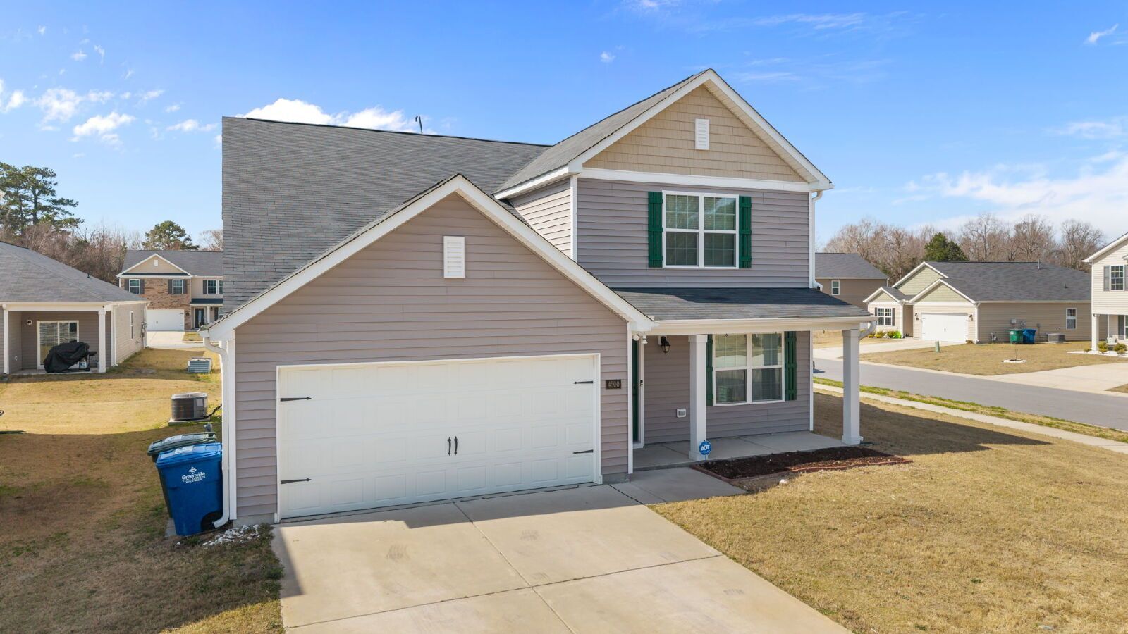 Building Photo - 4500 Sandstone Dr