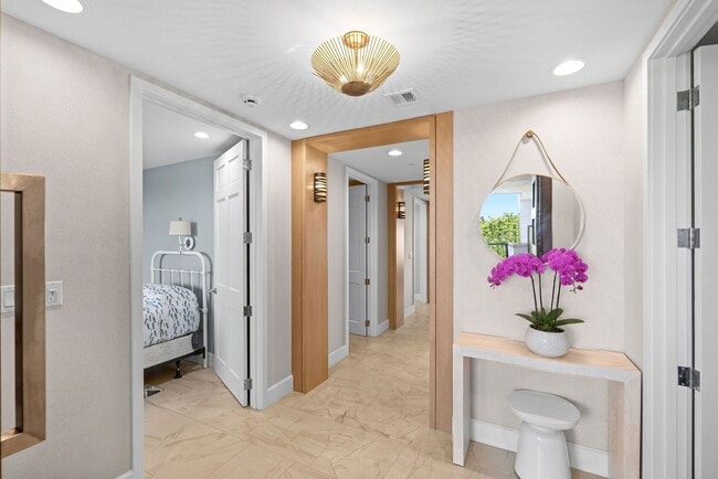 Building Photo - 5245 Fisher Island Dr