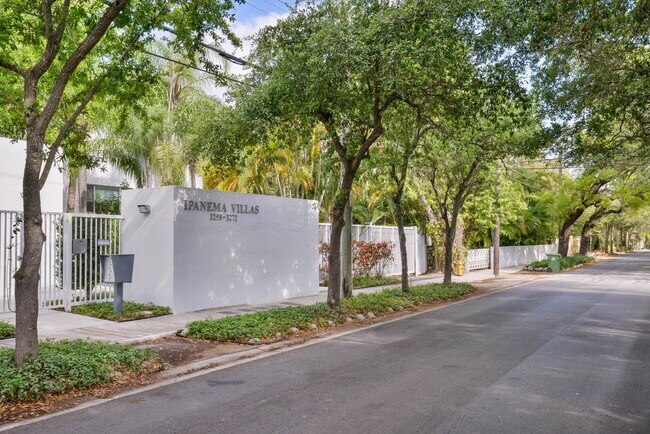 Building Photo - 3272 Virginia St