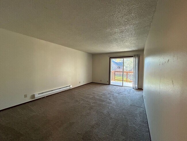 Building Photo - 1BD/1BA Apartment in Awesome Small Complex! Minutes from Downtown!