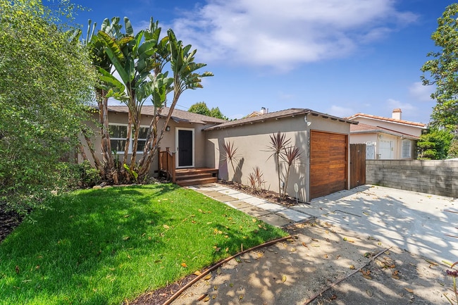 Primary Photo - 12935 Greene Ave