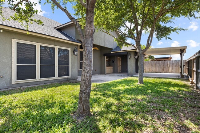Building Photo - 3805 Kangaroo Ct