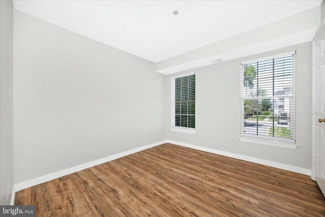 Building Photo - 615 Himes Ave