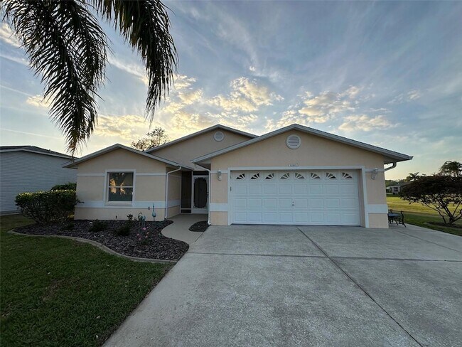Building Photo - 32905 Timberwood Dr