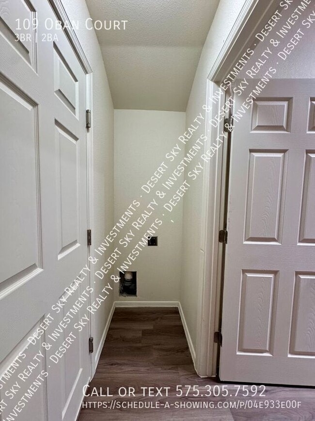 Building Photo - 109 Oban Ct