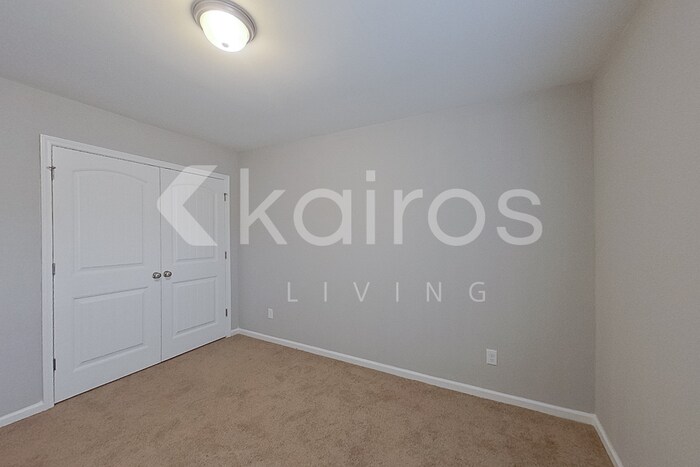 Building Photo - 101 St Phillip Wy