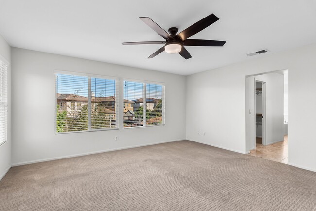 Building Photo - Spacious 4-Bedroom Home for Rent in Chula Vista – Available Now