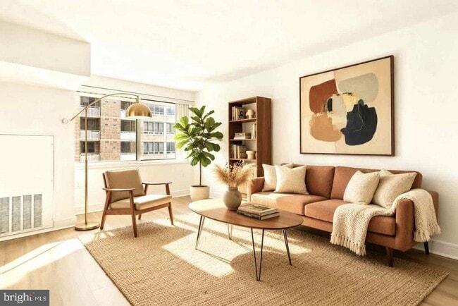 Building Photo - 800 4th St SW