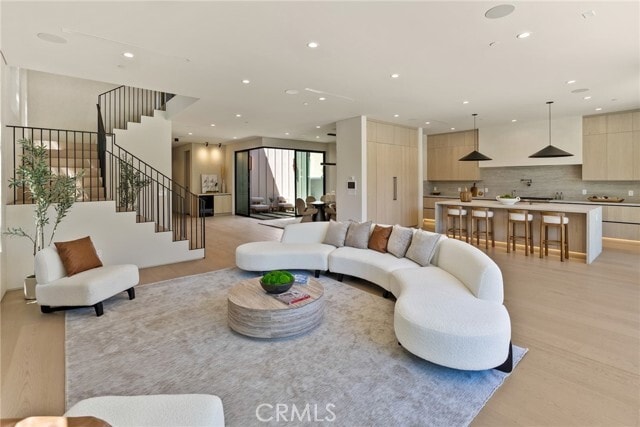 Building Photo - 14738 Otsego St