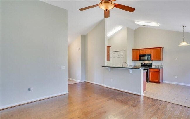 Building Photo - 3 Bed/2 Bath Home in Hamilton Grove at Savannah Quarters